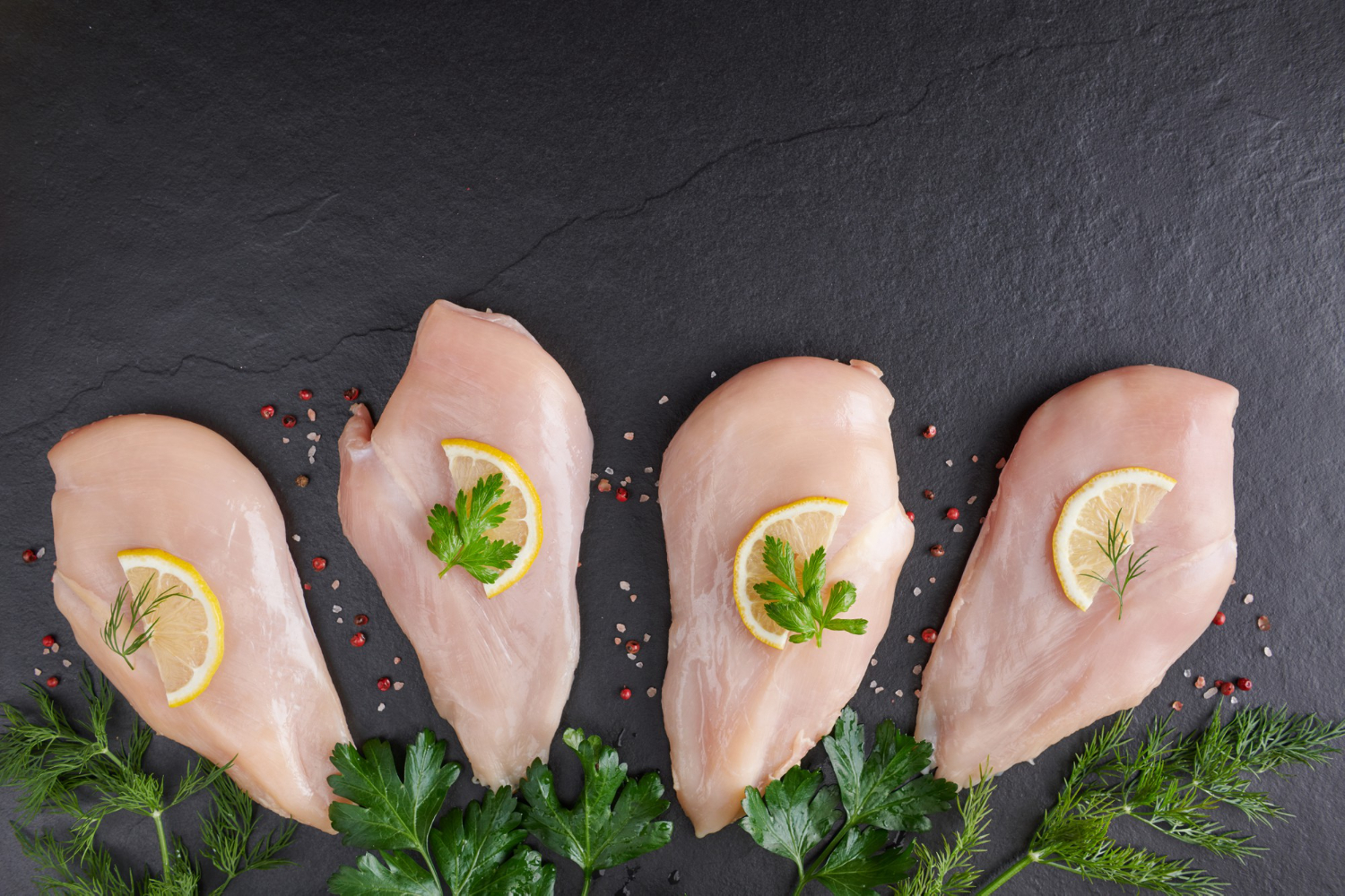 100 גרם חזה עוף